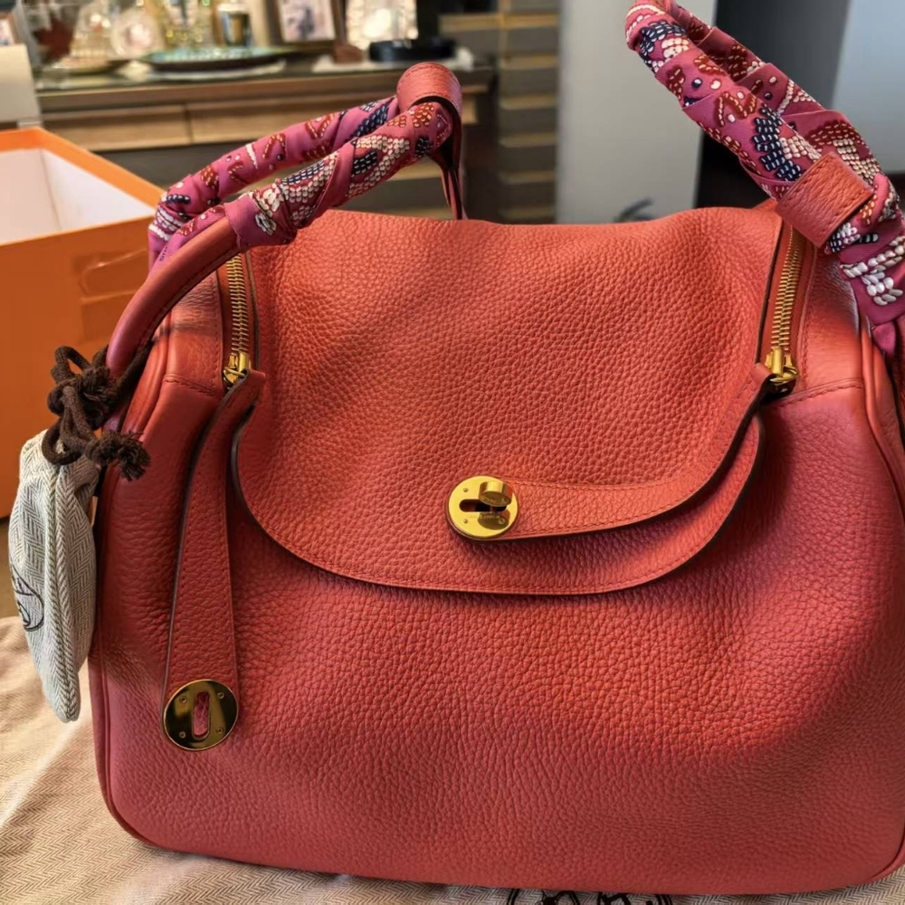 HERMES Lindy 34 Shoulder Bag